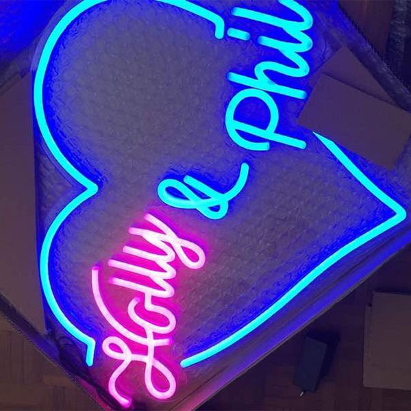 NEON SIGN 12